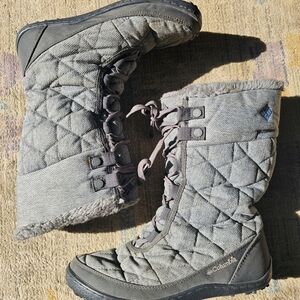 Columbia Gray Quilted Women's Boots